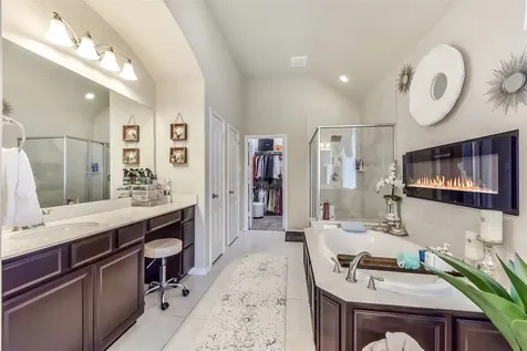 2111 Scissor Tail Road Pearland TX 77581