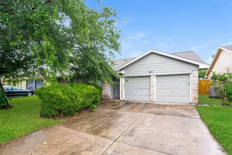 4419 Curly Oaks Drive Houston TX 77053