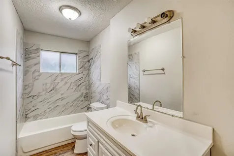 4419 Curly Oaks Drive Houston TX 77053