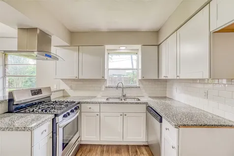 4419 Curly Oaks Drive Houston TX 77053
