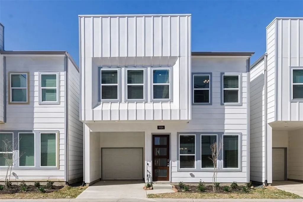 7705 Rainbow Close Lane Houston TX 77055