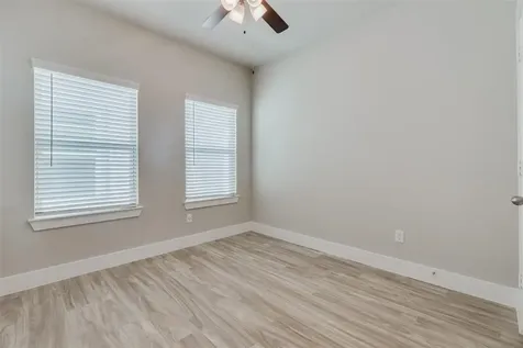 7705 Rainbow Close Lane Houston TX 77055