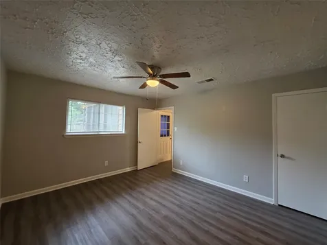507 Leicester Lane Houston TX 77034