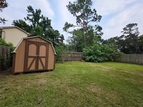 507 Leicester Lane Houston TX 77034