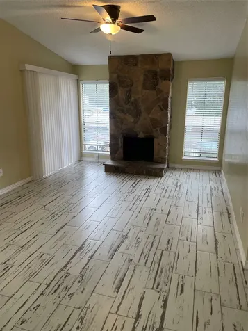 17331 Red Oak Drive 34 Houston TX 77090