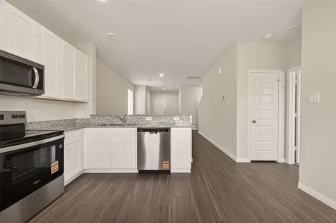 8123 Burnt Orchid Drive Houston TX 77016