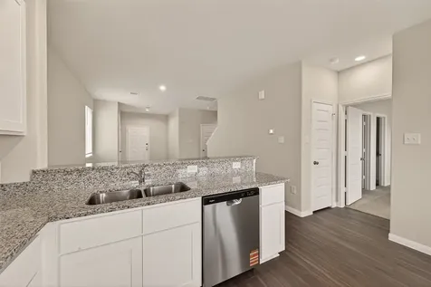 8123 Burnt Orchid Drive Houston TX 77016