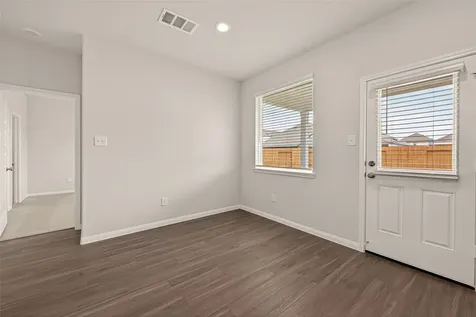 8123 Burnt Orchid Drive Houston TX 77016