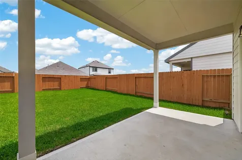 8123 Burnt Orchid Drive Houston TX 77016