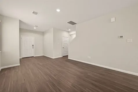 8123 Burnt Orchid Drive Houston TX 77016