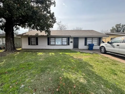 1729 1st Avenue N Texas City TX 77590