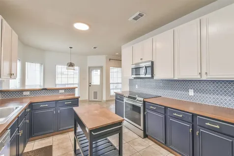 10909 Redbird Conroe TX 77385