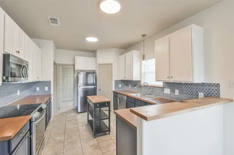10909 Redbird Conroe TX 77385