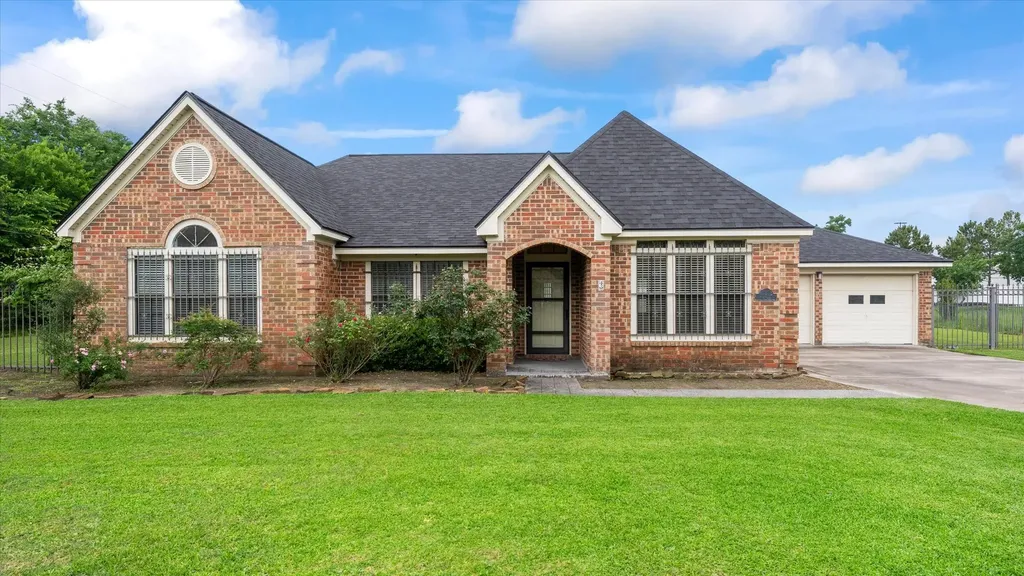 17623 Kings Court Cypress TX 77429