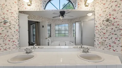 17623 Kings Court Cypress TX 77429