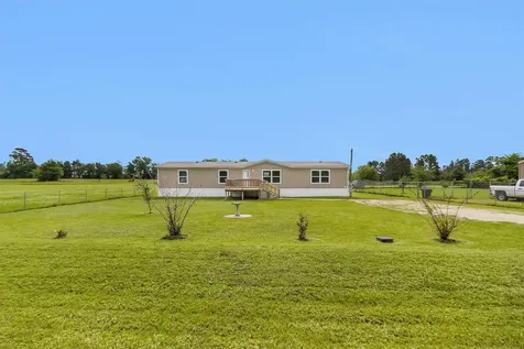21 Hopewell Road Huntsville TX 77320