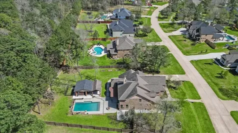 1005 Prescott Drive Conroe TX 77301