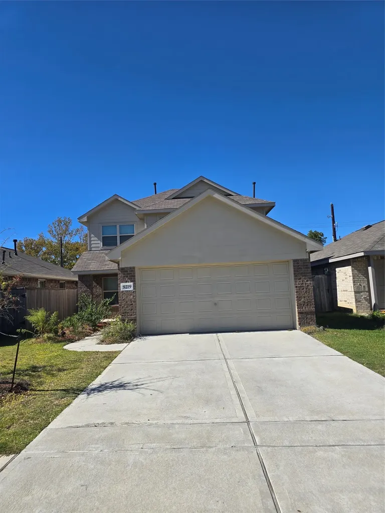 9219 Velasco Hills Drive Baytown TX 77521