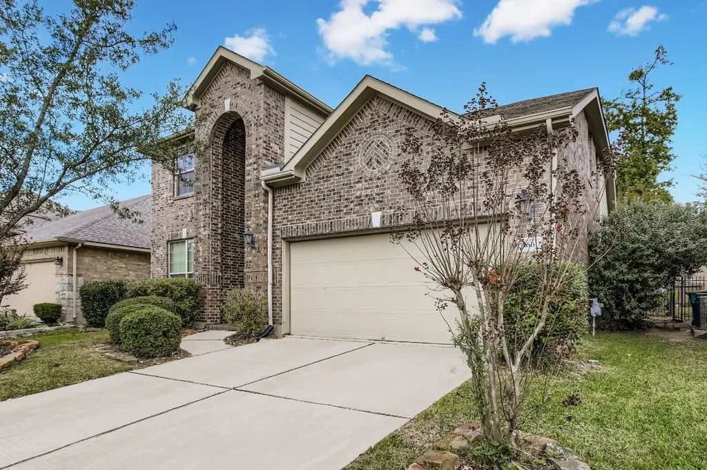 166 Hawkhurst Circle Magnolia TX 77354
