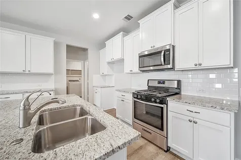 9295 Inland Leather Lane Conroe TX 77385