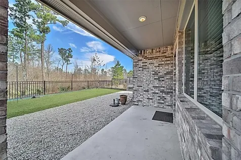 9295 Inland Leather Lane Conroe TX 77385