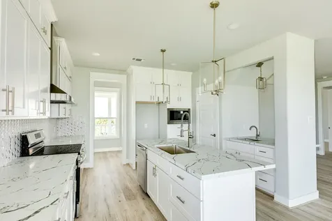 18821 Warrior Road Galveston TX 77554