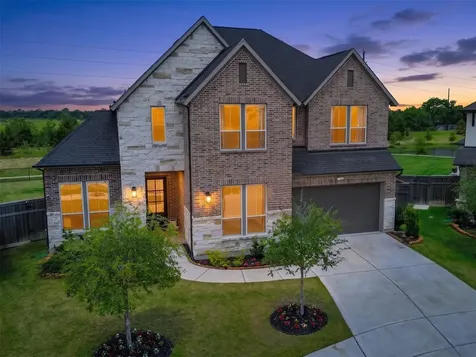5802 Emerald Ranch Lane Fulshear TX 77441