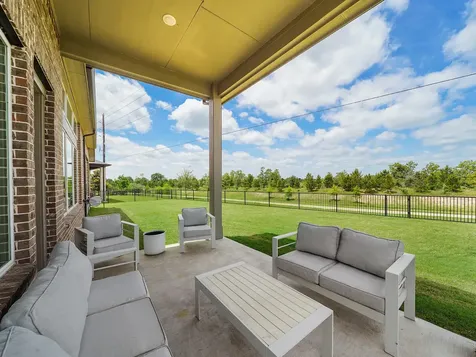5802 Emerald Ranch Lane Fulshear TX 77441