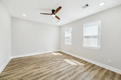 8130 Sunbury Street Houston TX 77028