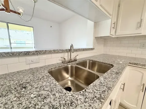 14555 Wunderlich Drive 2602 Houston TX 77069