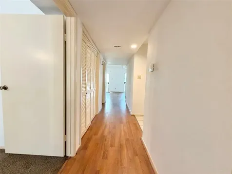 14555 Wunderlich Drive 2602 Houston TX 77069