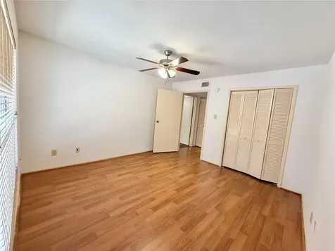 14555 Wunderlich Drive 2602 Houston TX 77069