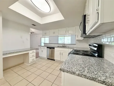 14555 Wunderlich Drive 2602 Houston TX 77069