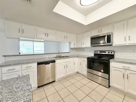 14555 Wunderlich Drive 2602 Houston TX 77069