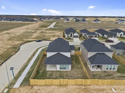 300 Goldeneye Duck Drive Waller TX 77484