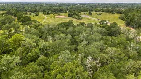 2-20 Prairie Blossom Way Brenham TX 77833