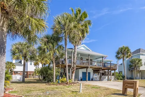4006 Elissa Court Galveston TX 77554