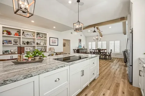 4006 Elissa Court Galveston TX 77554