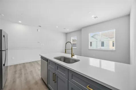 4606 Indie Heights Lane B Houston TX 77018