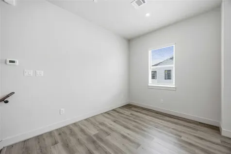 4606 Indie Heights Lane B Houston TX 77018