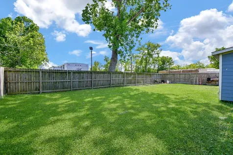 2206 Hartwick Road Houston TX 77093