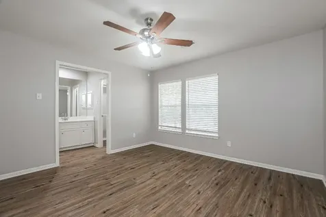 4923 Laurel Hill Court Sugar Land TX 77478