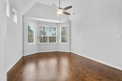 148 Gray Pine Grove Way Conroe TX 77318
