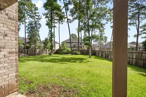148 Gray Pine Grove Way Conroe TX 77318