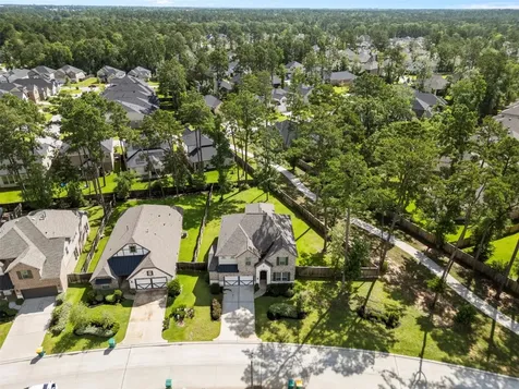 148 Gray Pine Grove Way Conroe TX 77318
