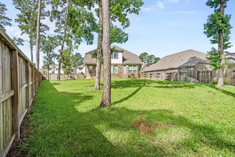 148 Gray Pine Grove Way Conroe TX 77318