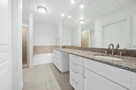3333 Allen Parkway 801 Houston TX 77019