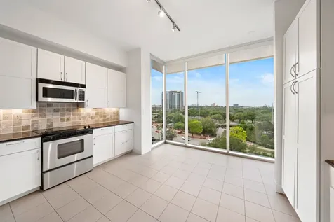 3333 Allen Parkway 801 Houston TX 77019