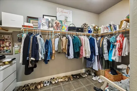 301 Westfield Lane Friendswood TX 77546