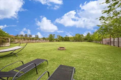 301 Westfield Lane Friendswood TX 77546